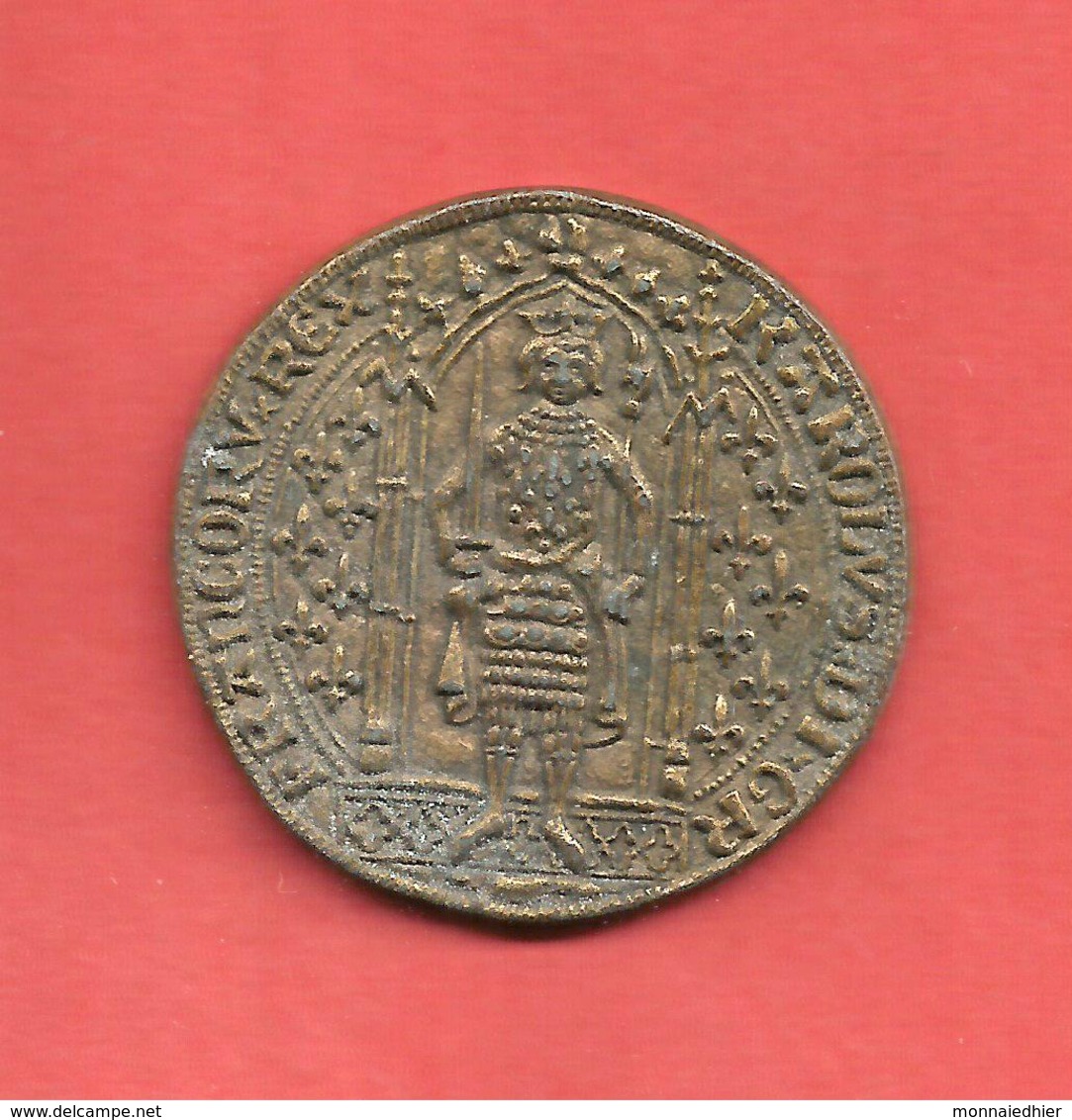 JETON COLLECTION BP , FRANC A PIED CHARLES V , 1365 , LE TRESOR DES ROIS DE FRANCE N° 12 - Professionnels / De Société