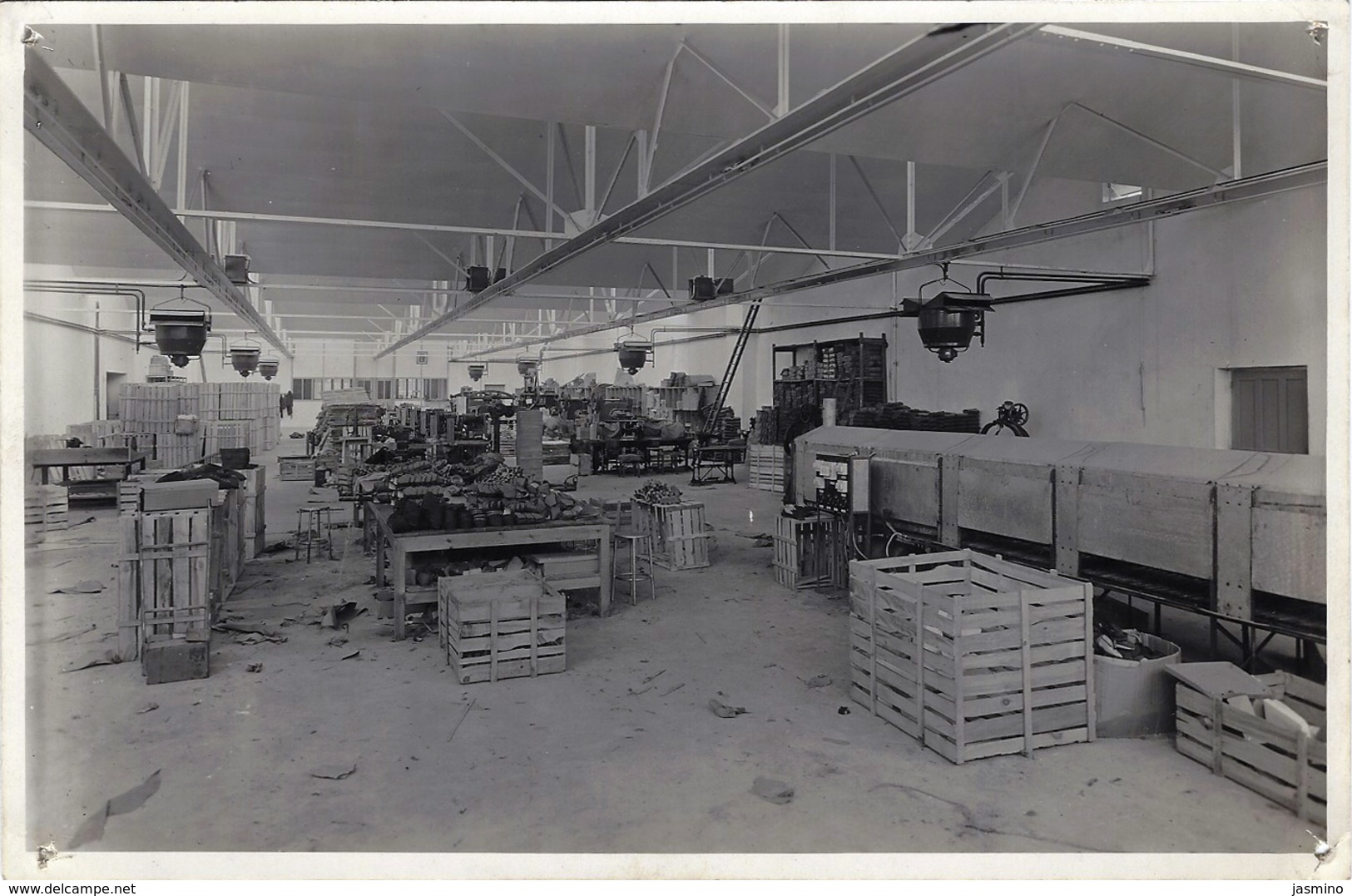 La Tessoualle Phot. Atelier De Mr Cochard , 12 /07/1948. Vue D'intérieur. - Autres & Non Classés