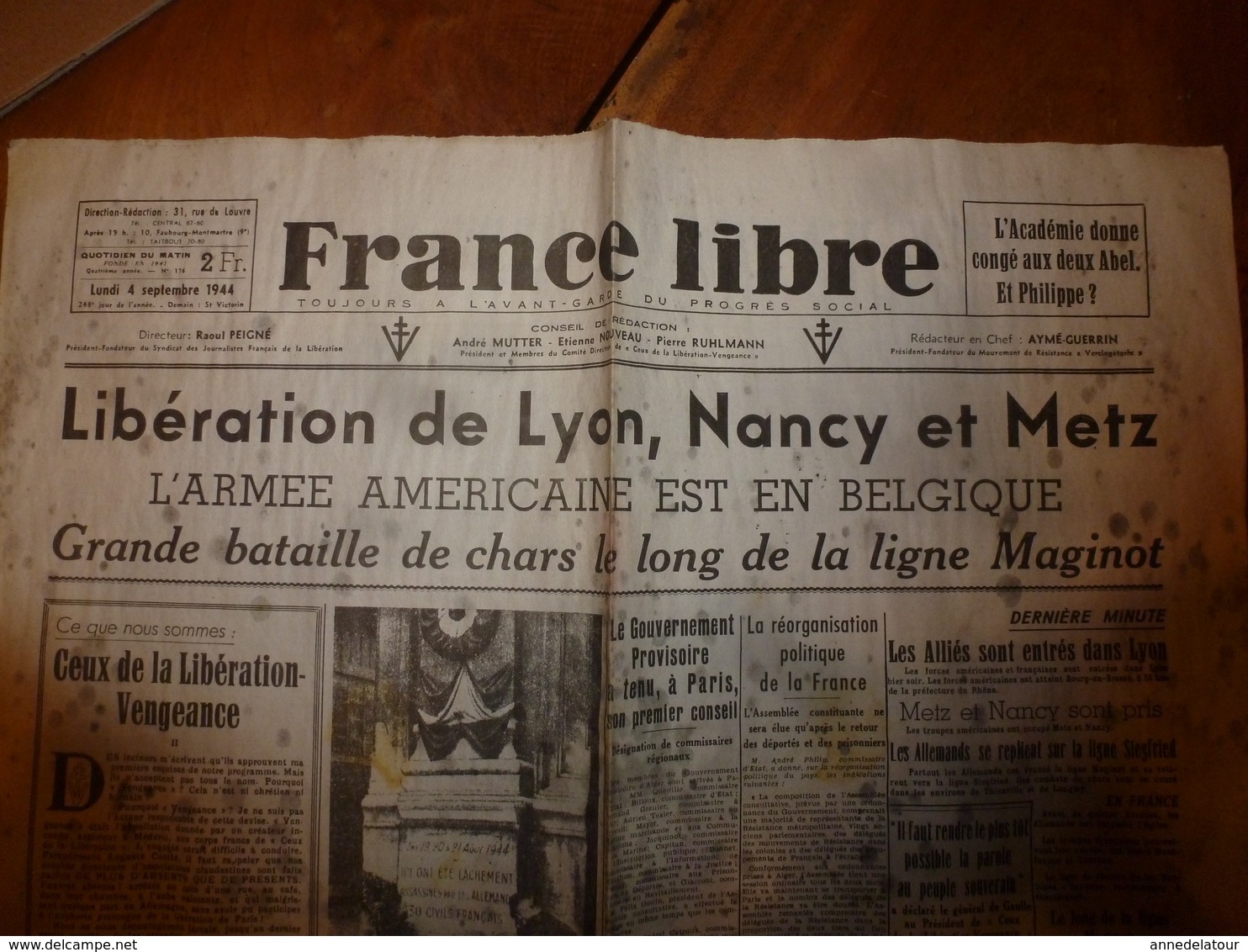 1944 :rare Journal Double "non Coupé" Après Impression-->  2 éditions FRANCE-LIBRE (4 Sept) Et LIBERATION (29 Août) - Autres & Non Classés