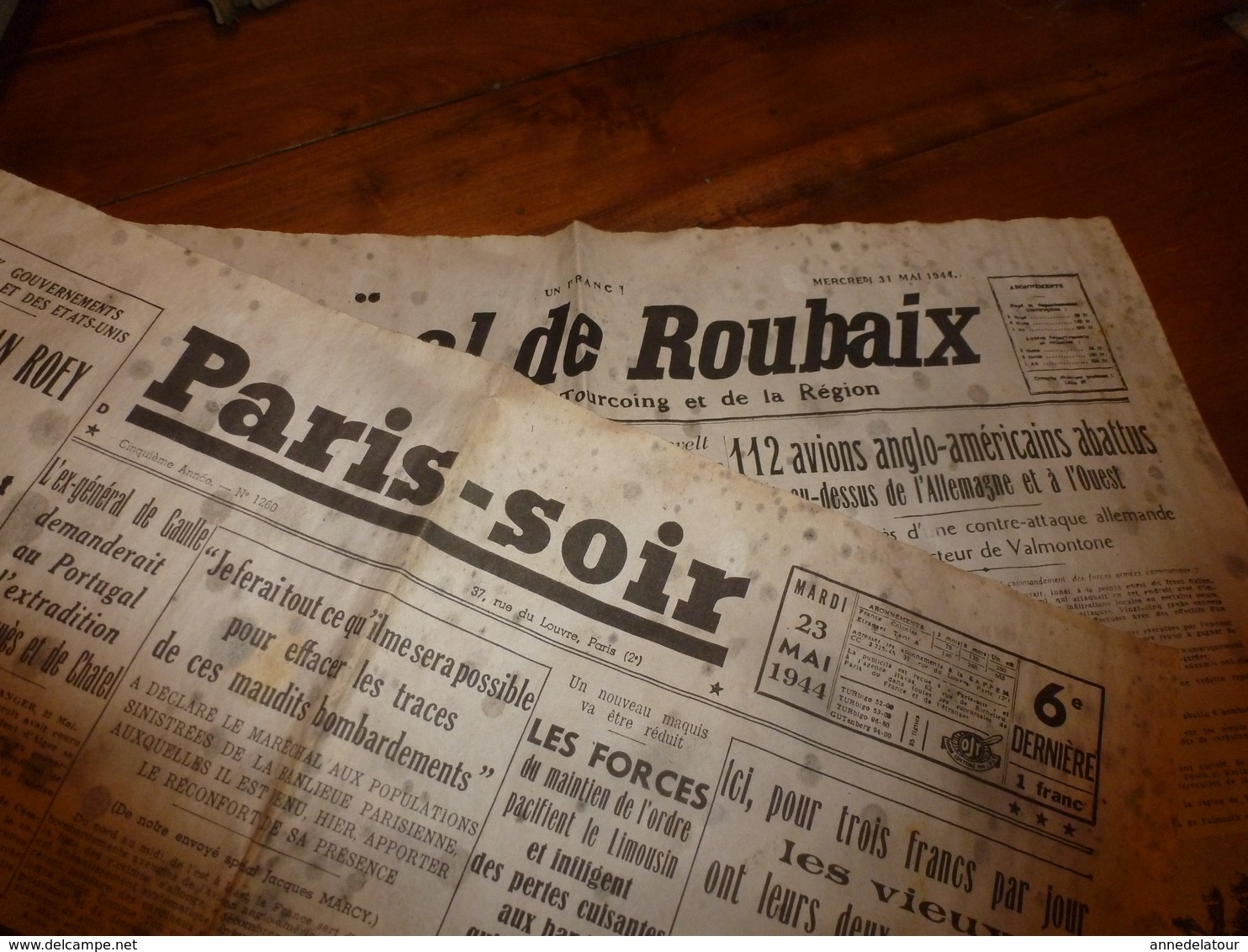 1944 :rare journal double "non coupé" après impression-->  2 éditions PARIS-SOIR (23 mai) et JOURNAL de ROUBAIX (31 mai)