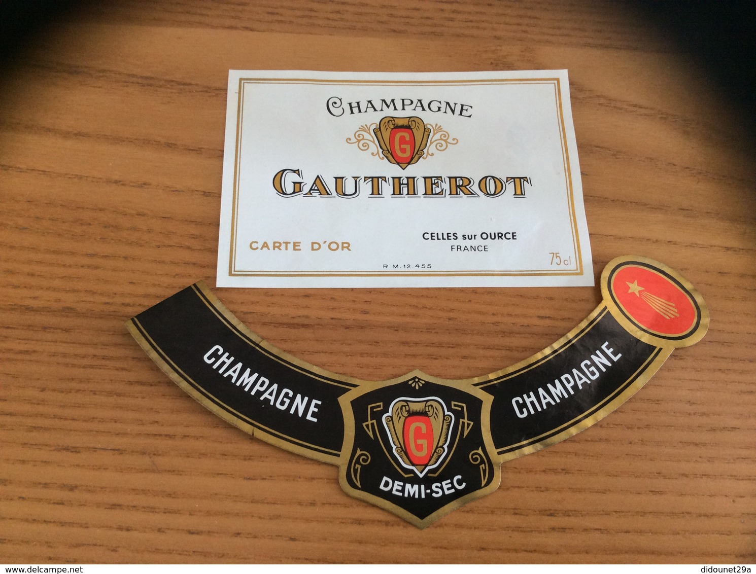 Etiquette Champagne « GAUTHEROT - CELLES SUR OURCE (10) » + Collerette - Champagne