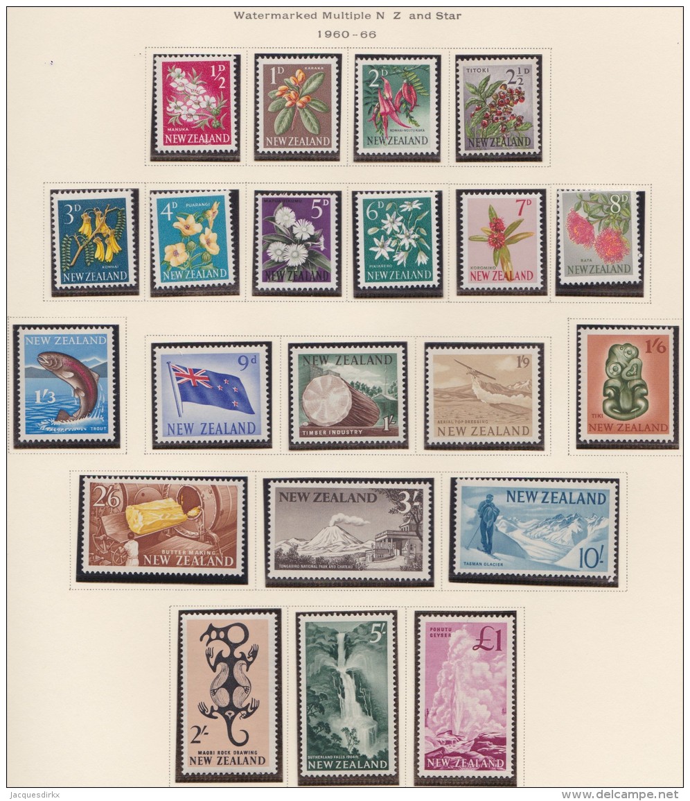 New Zealand    .     SG   .     781/802      .       *   .    Mint-hinged   .   /   .   Ongebruikt - Neufs