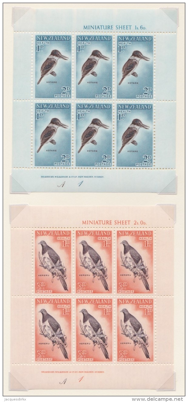 New Zealand    .     SG   .   MS  804b  ( 2 Sheets )    .         **   .     MNH    .   /   .     Postfris - Blokken & Velletjes