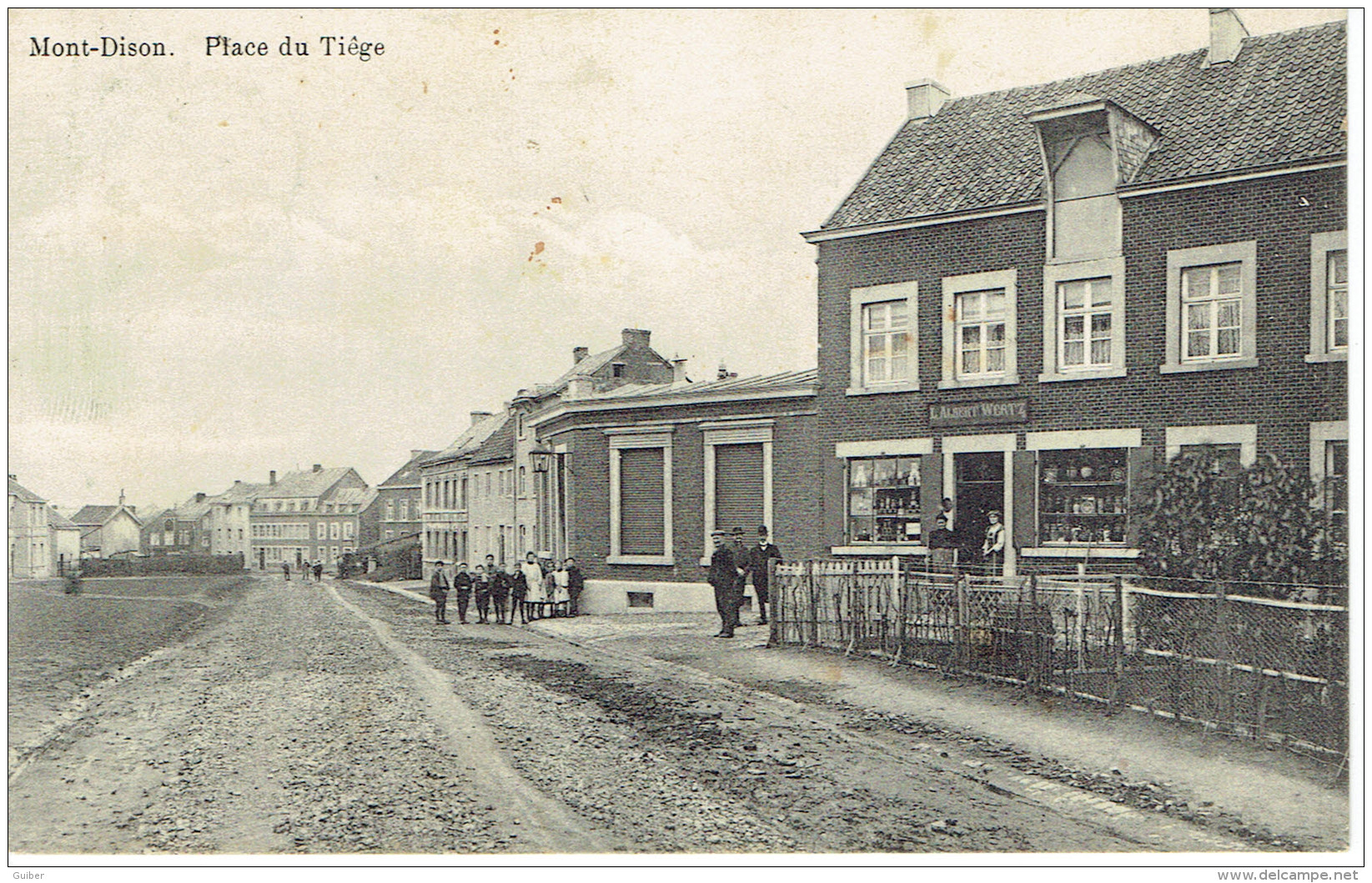 Mont-dison Place Du Tiege L. Albert Wertz  Faubourg De Verviers Relie Par Tramways Electriques - Dison