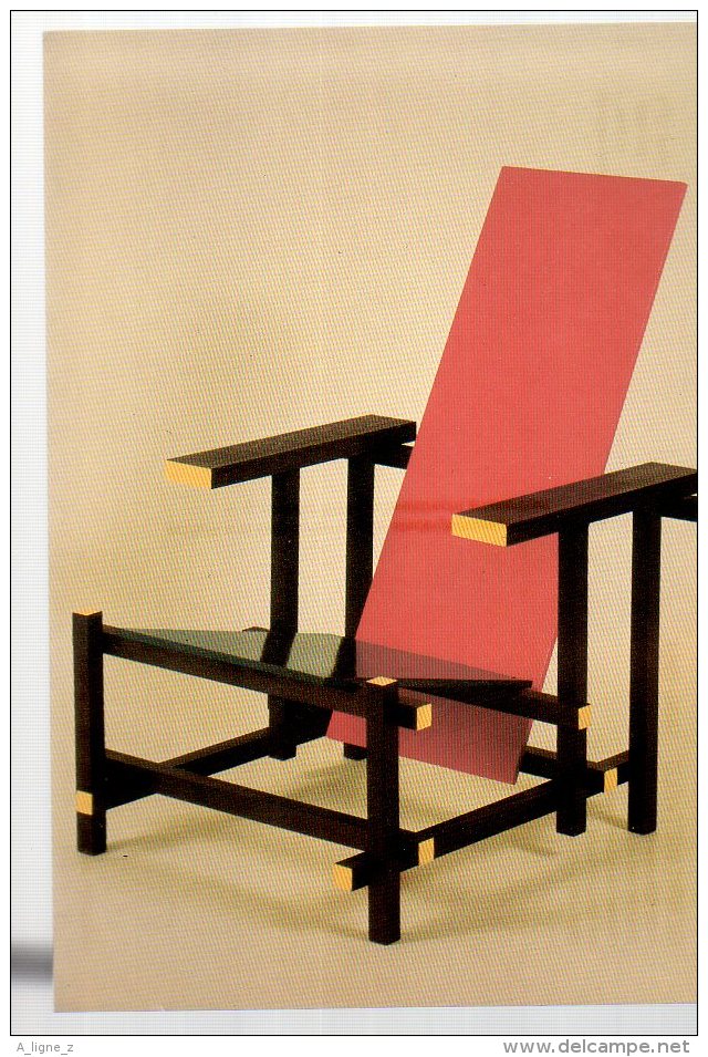 REF 345 :  CPM DESIGN Gerrit Rietveld Chaise 1918 - Objets D'art