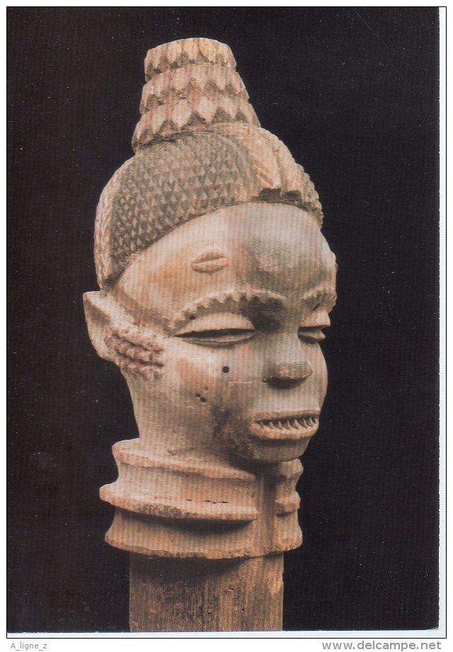 REF 348  :  CPM Art Africain Kuyu Congo Tête - Objets D'art