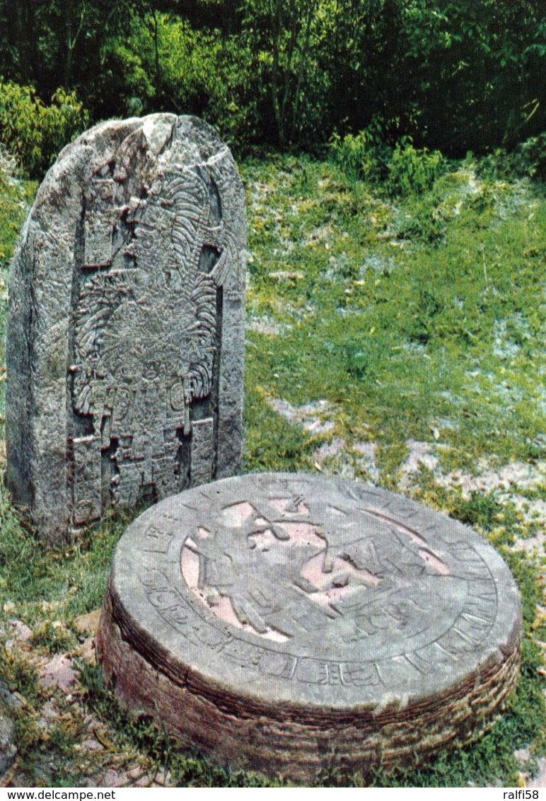 1 AK Guatemala * Grabstein In Tikal - Eine Antike Stadt Der Maya - Seit 1979 UNESCO Weltkulturerbe - Krüger Karte * - Guatemala