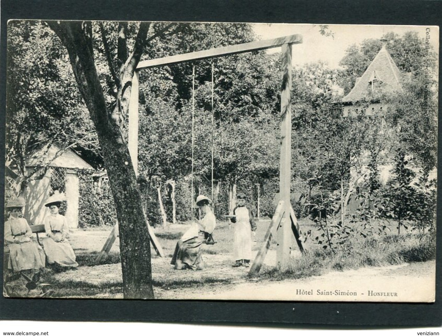 CPA - HONFLEUR - Hôtel Saint-Siméon - Le Parc, La Balançoire, Animé - Honfleur