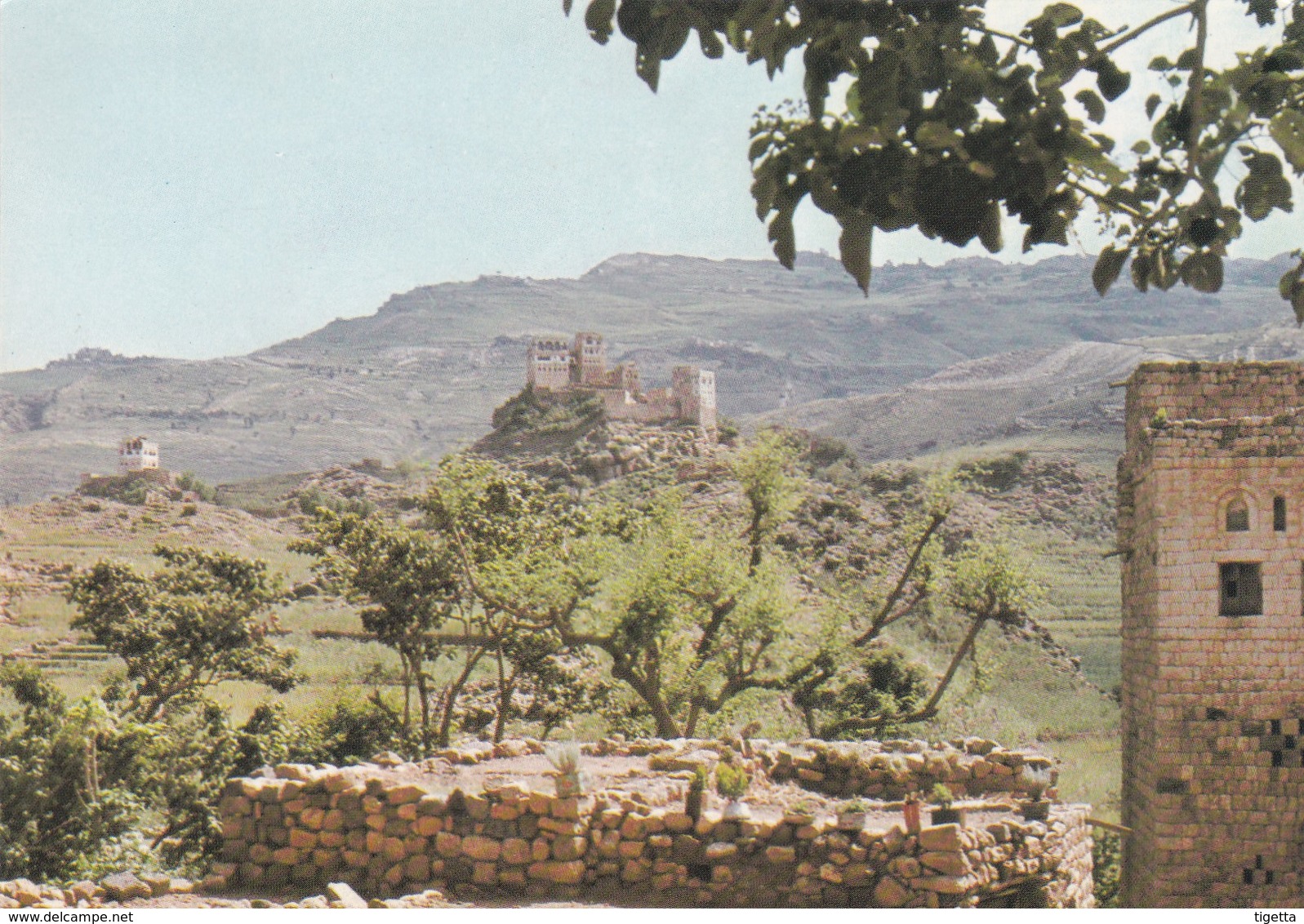 YEMEN ARAB REPUBLIC A WIEV OF ALGROUN VILLAGE ALMAHWEET  VIAGGIATA - Yemen