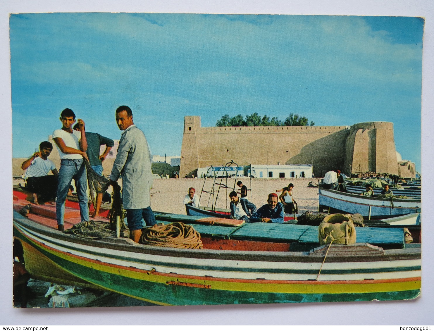 LA KASBAH, FORT, HAMMAMET. FISHERMEN, BOATS. #1. POSTED 1972 - Tunisia