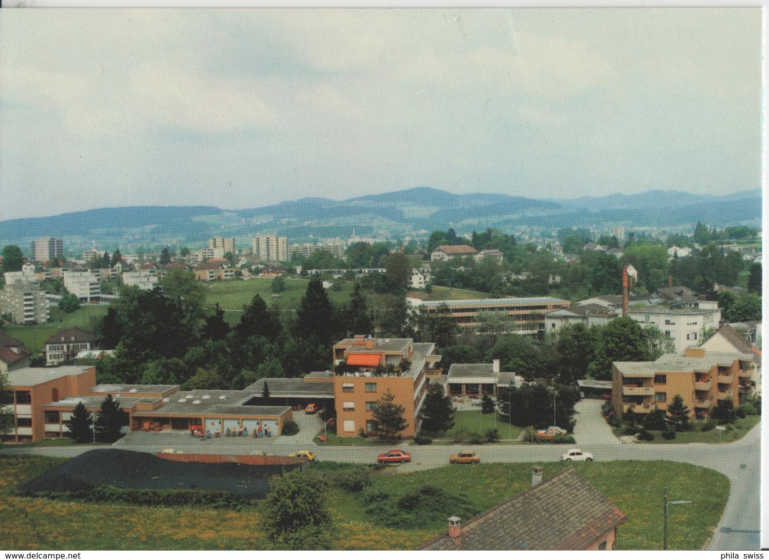 Wetzikon, Im Vordergrund Invaliden- Wohn- Und Arbeitszentrum IWAZ - Photo: Fach Foto - Wetzikon