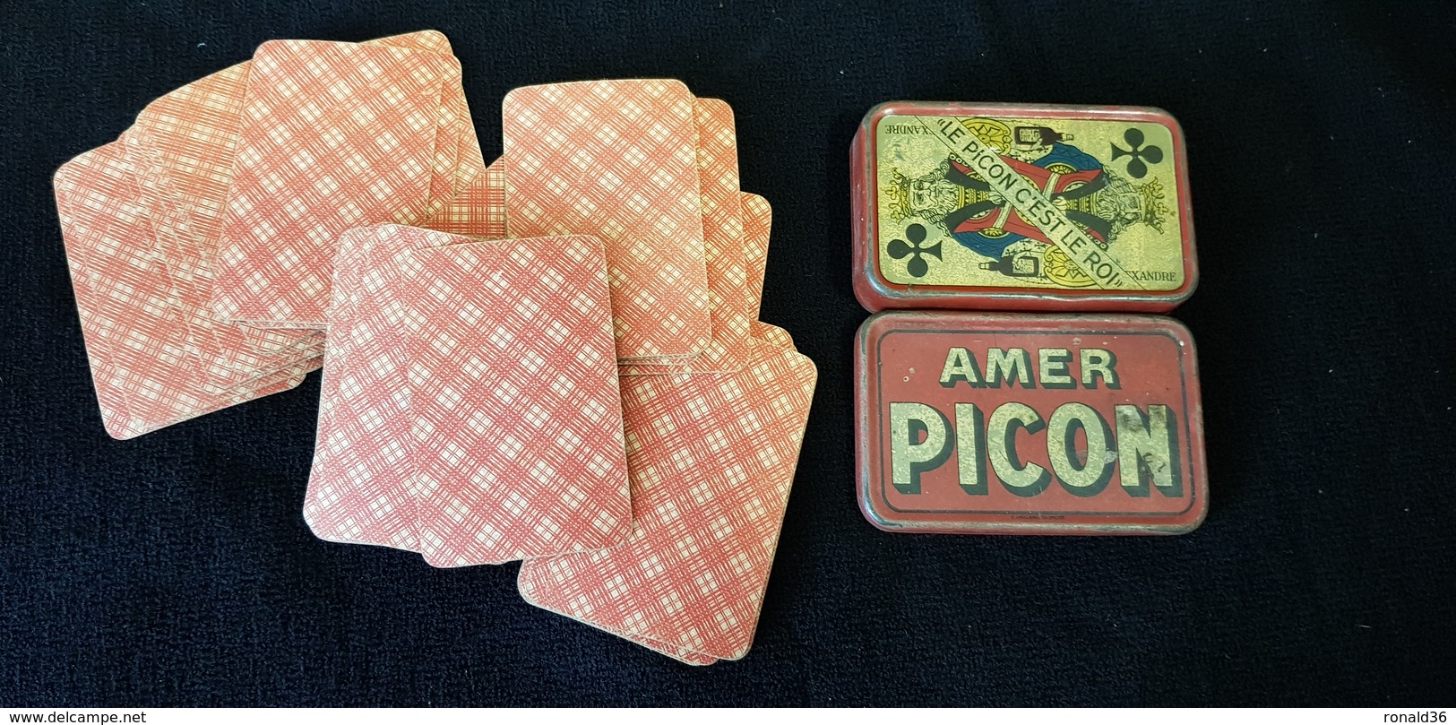 Boite A Jeux De Cartes A Jouer Et Jeu , En Tole Lithographiée AMER PICON Pikina Le Curacao LE PICON C'EST LE ROI - Dosen