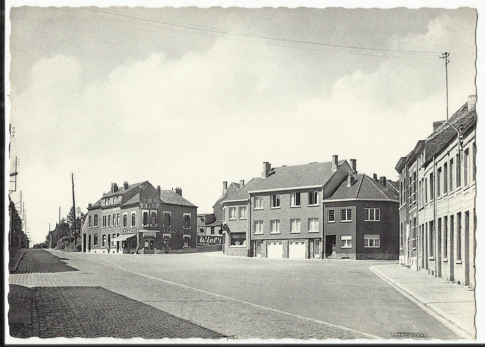 BRAINE-L'ALLEUD - Place Du Quartier St-Jacques - Braine-l'Alleud