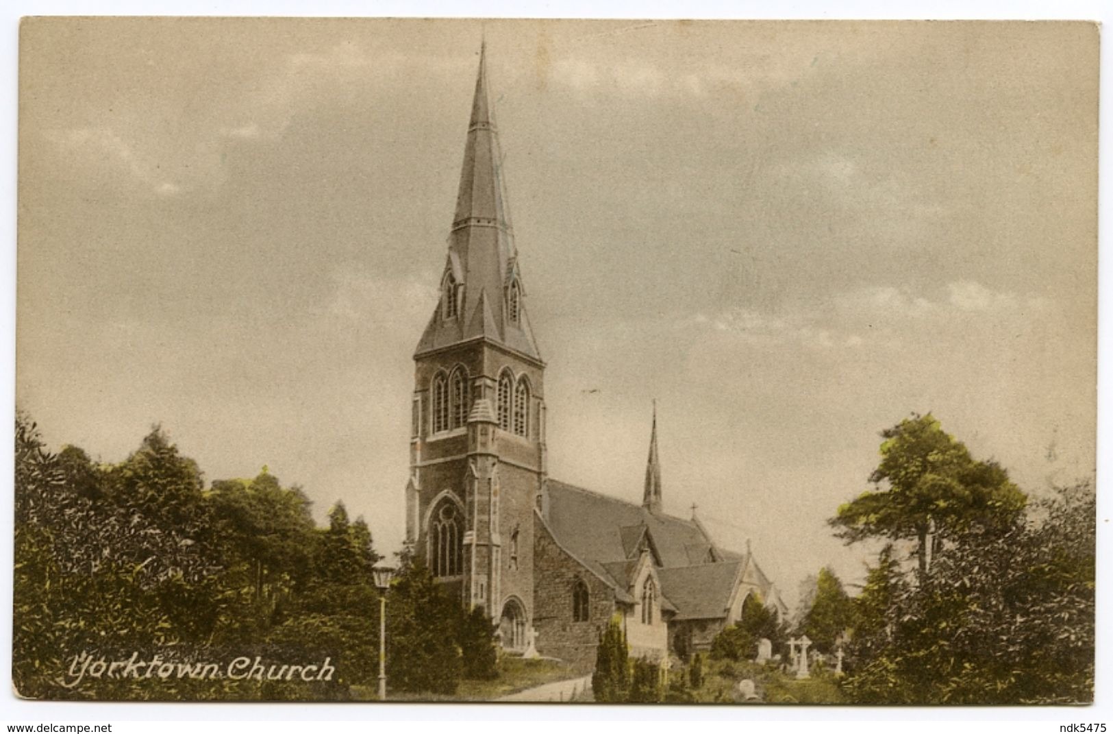 CAMBERLEY : YORKTOWN CHURCH - Surrey