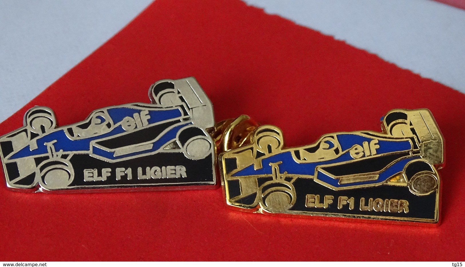 PIN'S   LOT    F 1  LIGIER   ELF - F1