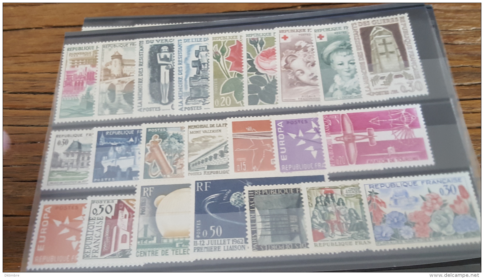 LOT 409309 TIMBRE DE FRANCE  NEUF** LUXE - Unused Stamps