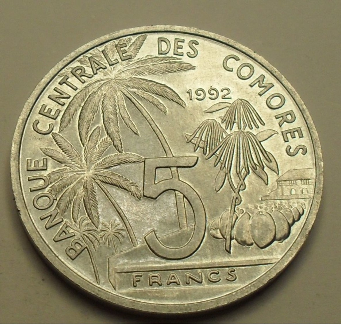 1992 - Comores - Comoros - 5 FRANCS, Conférence Mondiale Sur Les Pêches, KM 15 - Comoros