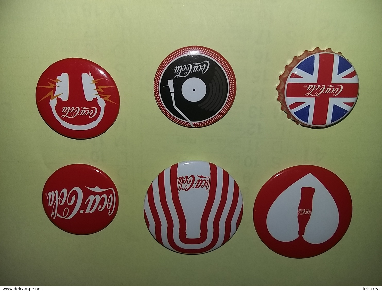 LOT 6 BADGES COCA-COLA - Coca-Cola