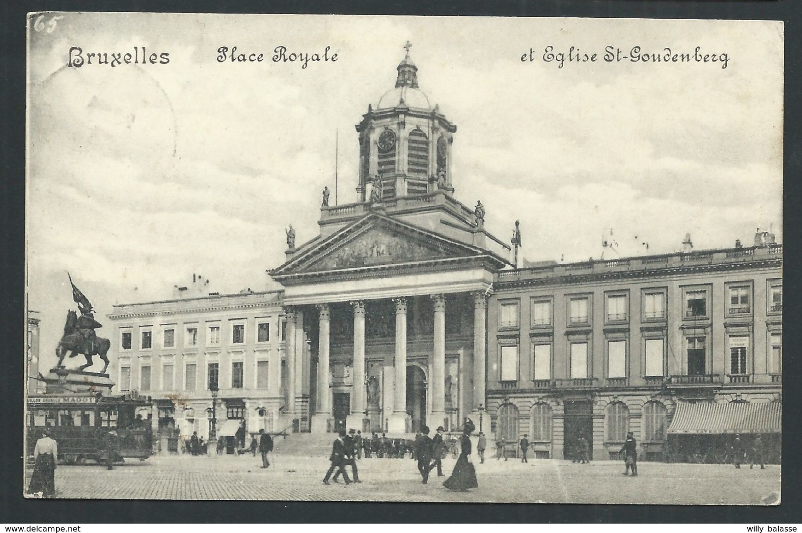 +++ CPA - BRUSSEL - BRUXELLES - Place Royale Et Eglise St Goudenberg - Tram  // - Marktpleinen, Pleinen