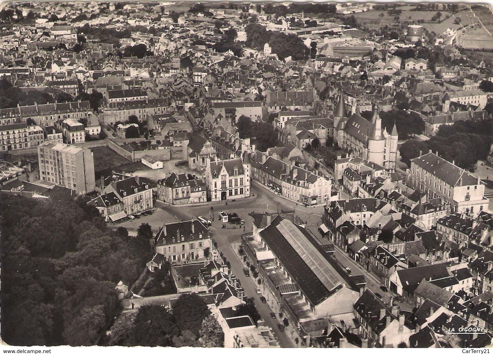 CPSM. NEVERS. VUE AERIENNE. 1956. - Nevers