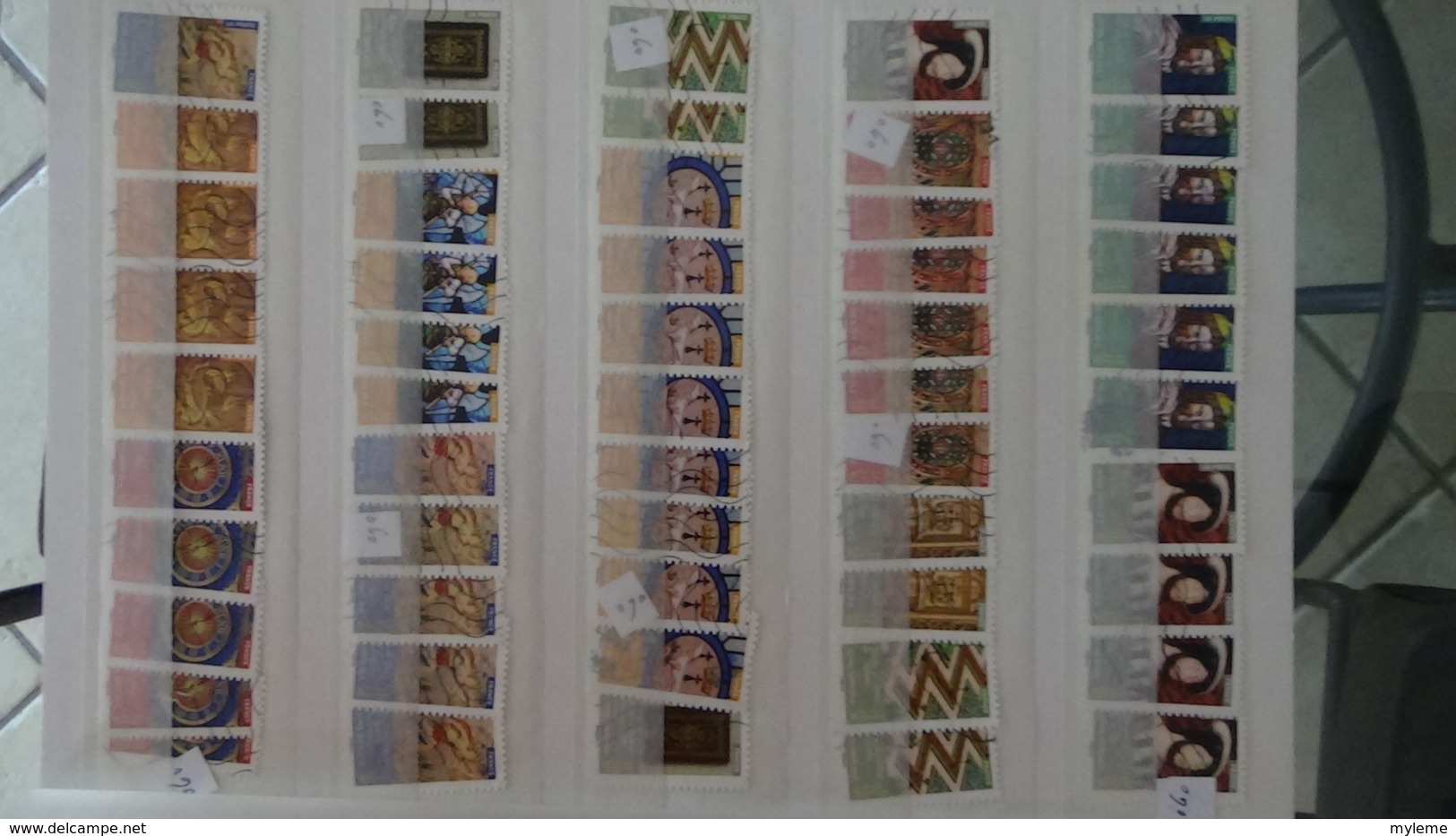 Mini stock de timbres auto collants de France. PORT OFFERT DES 50 EUROS D'ACHATS A saisir !!!