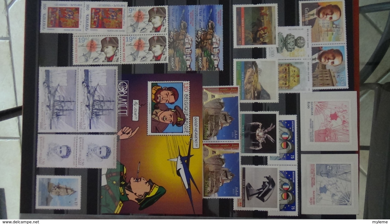 Collection de timbres et blocs ** du MONDE. PORT OFFERT DES 50 EUROS D'ACHATS. Voir commentaires