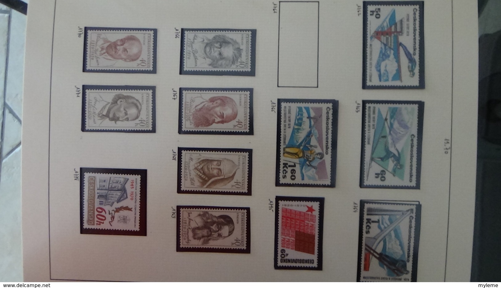 Collection de timbres Tchecoslovaquie ** N° 1615 à 2659 manque 7 timbres . Voir commentaires