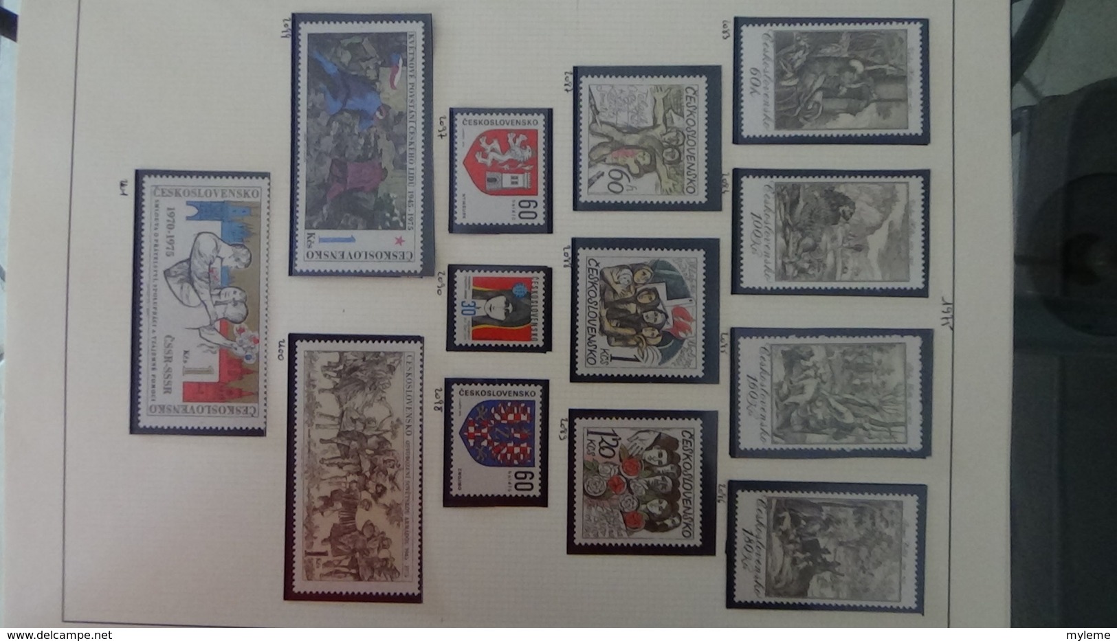 Collection de timbres Tchecoslovaquie ** N° 1615 à 2659 manque 7 timbres . Voir commentaires