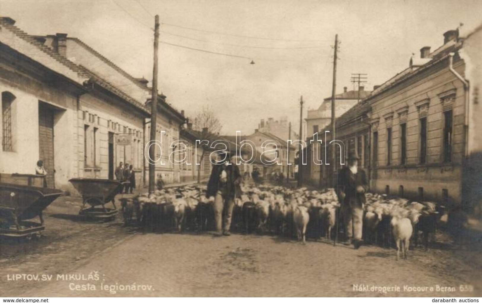 ** T2 Liptószentmiklós, Liptovsky Mikulas; Utcakép, Juhokat Terel? Juhászokkal / Cesta Legionárov / Street View With A F - Unclassified