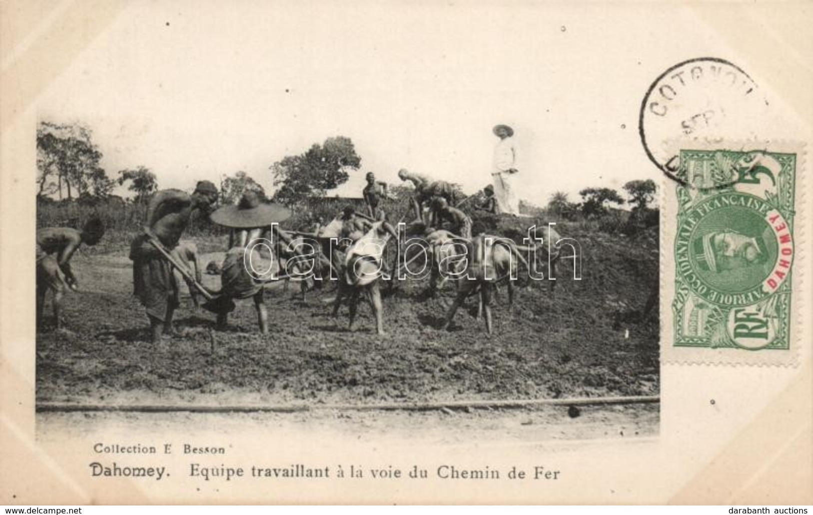 * T1/T2 Dahomey, Equipe Travaillant A La Voie Du Chemin De Fer / Railway Line Construction - Non Classés