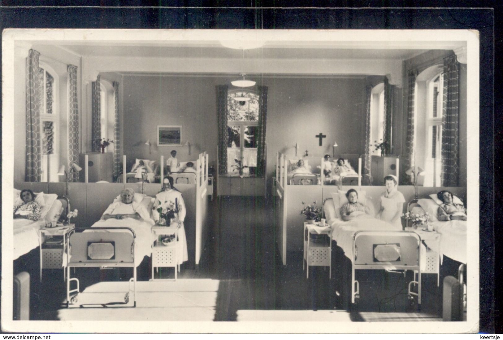 Den Bosch - Groot Ziekengasthuis - Vrouwenafdeling - 1935 - 's-Hertogenbosch