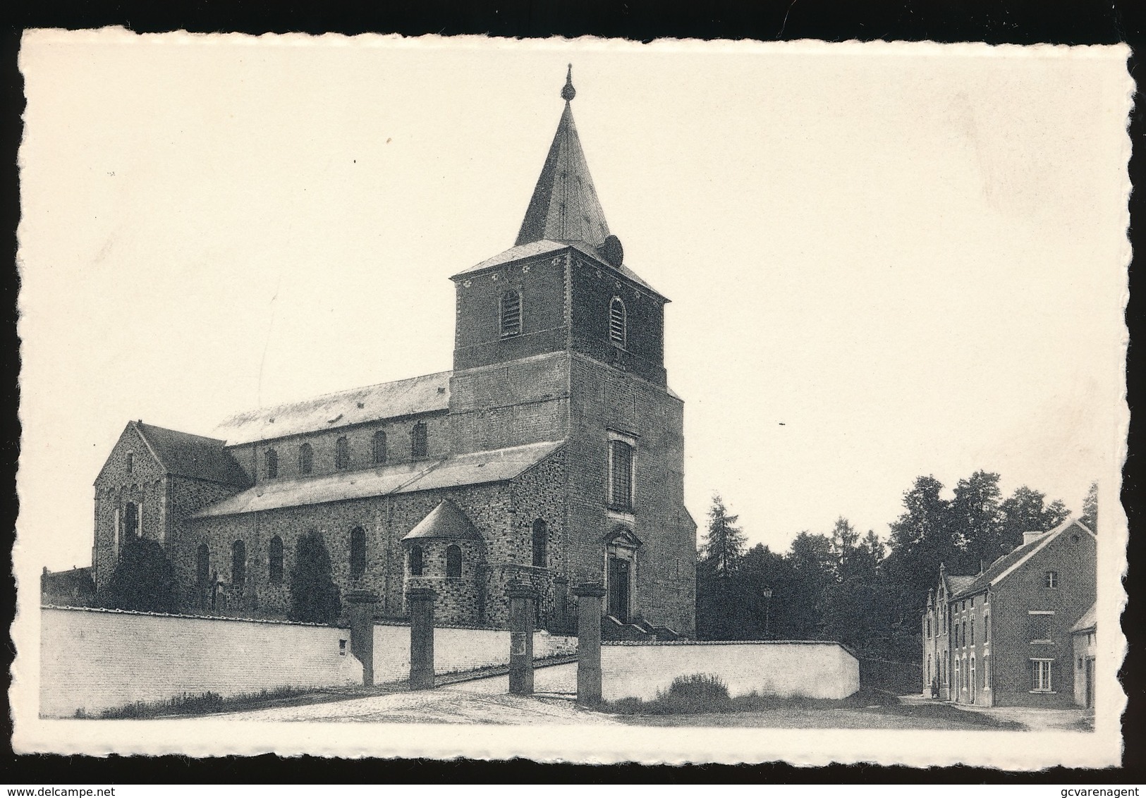 BIERBEEK  KERK - Bierbeek