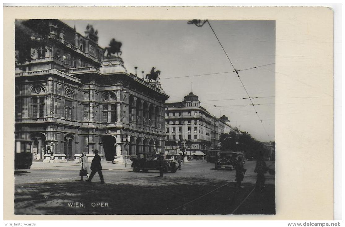 AK 0002  Wien - Oper Um 1940-50 - Wien Mitte