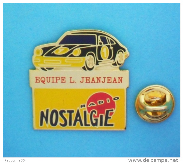 1 PIN'S //   ** PORSCHE / ÉQUIPE JEANJEAN / RADIO NOSTALGIE ** - Porsche