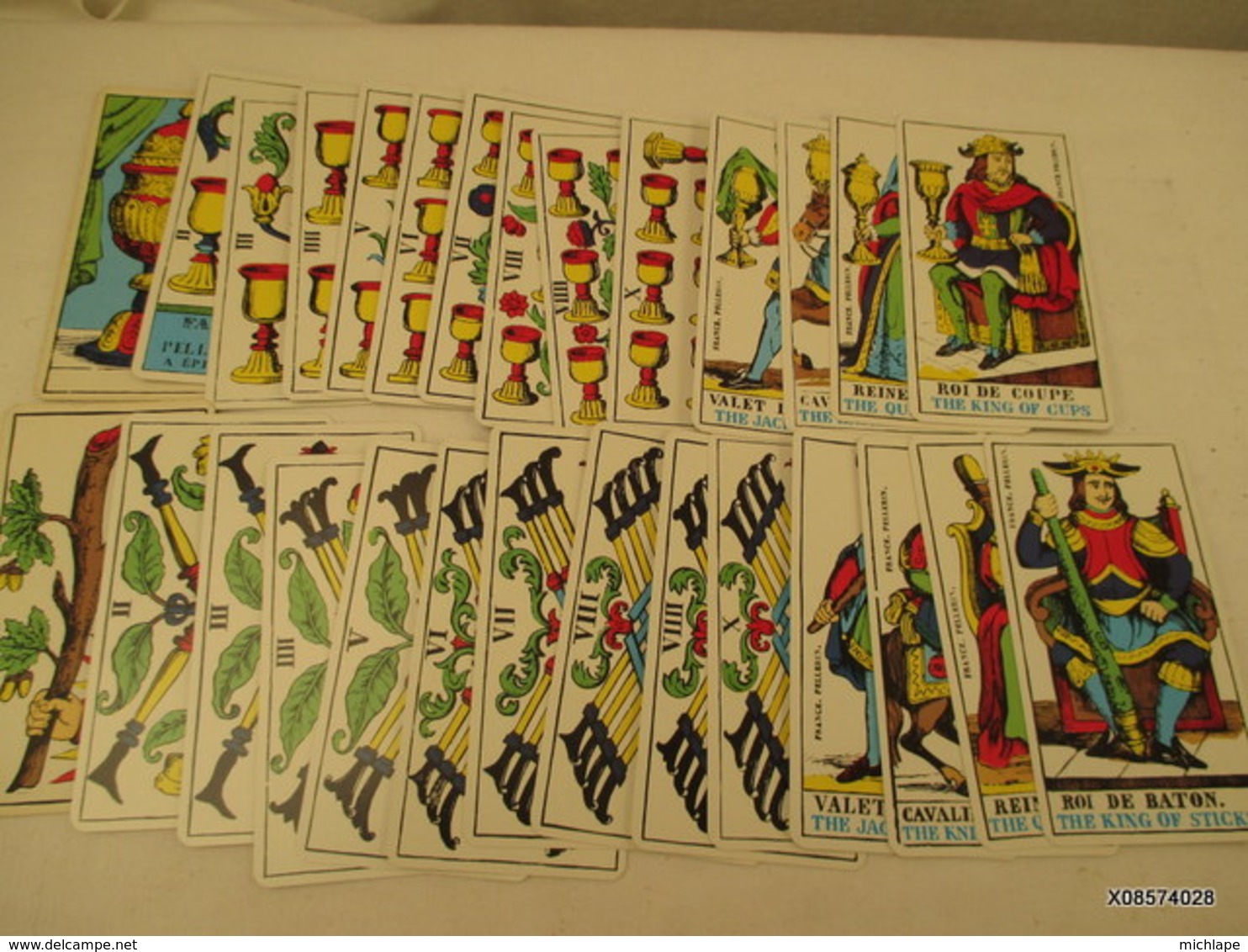 VOYANCE-CARTOMANCIE  jeu de TAROT D EPINAL 78 cartes   DIVINATOIRES de 12 cm sur 6 cm avec notice