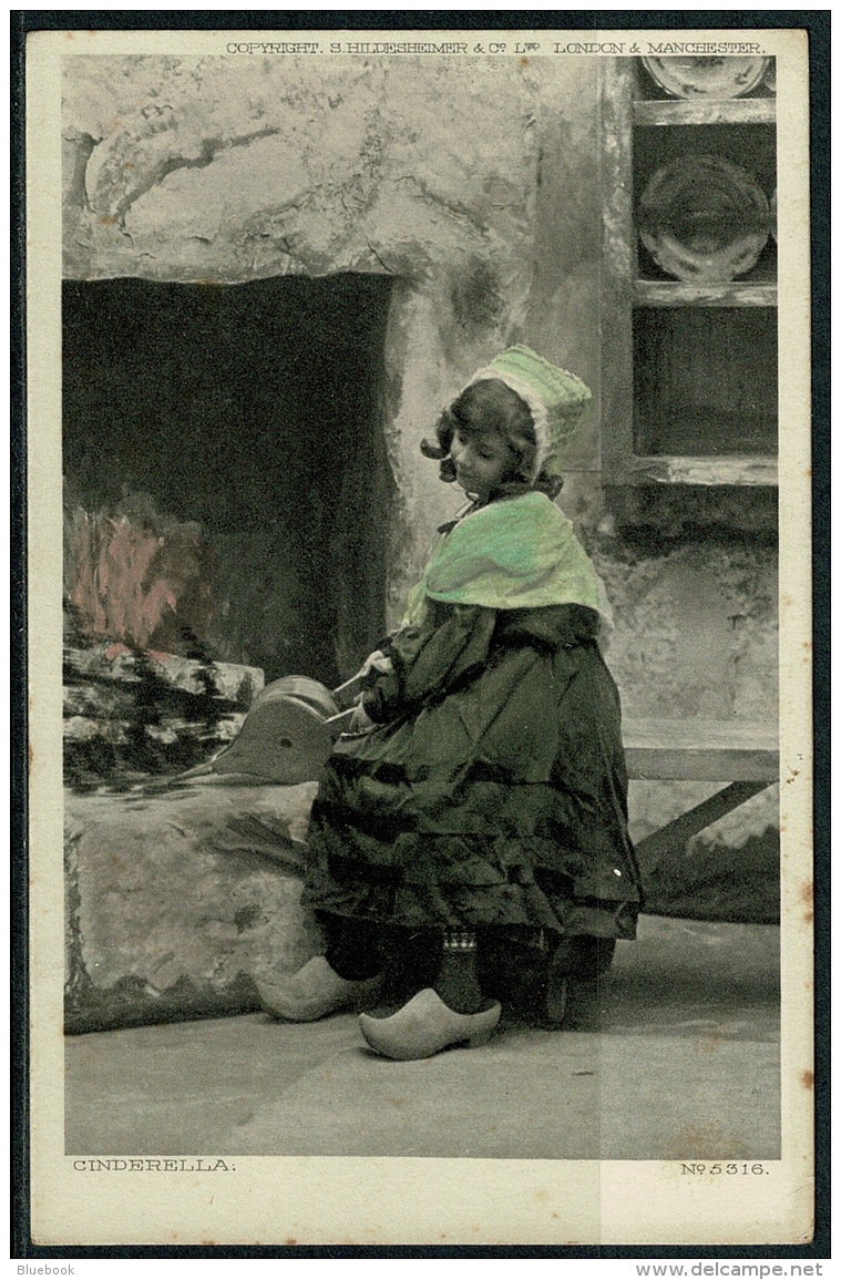 RB 1211 - 1906 Ethnic Pantomime Postcard - Cinderella With Bellows - Fairy Tales, Popular Stories & Legends