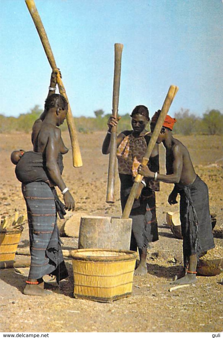 Afrique > BURKINA FASO  Yatenga Travail Collectif  (nue Seins Nus Nu ) *PRIX FIXE - Burkina Faso