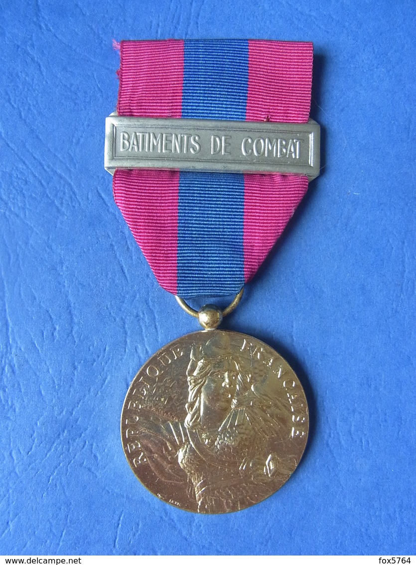 DECORATION / MEDAILLE DEFENSE NATIONALE / MARINE / BATIMENTS DE COMBAT / ORIGINALE - Navy