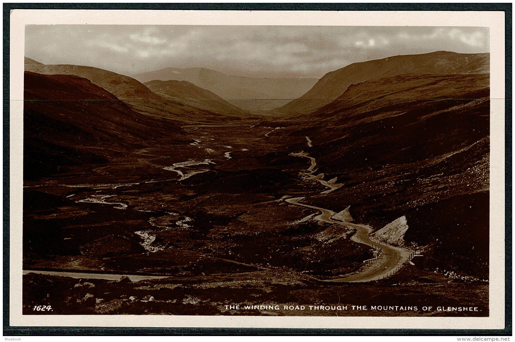 RB 1212 - Real Photo Postcard - Winding Road Through The Mountains Of Glenshee - Perthshire Scotland - Perthshire