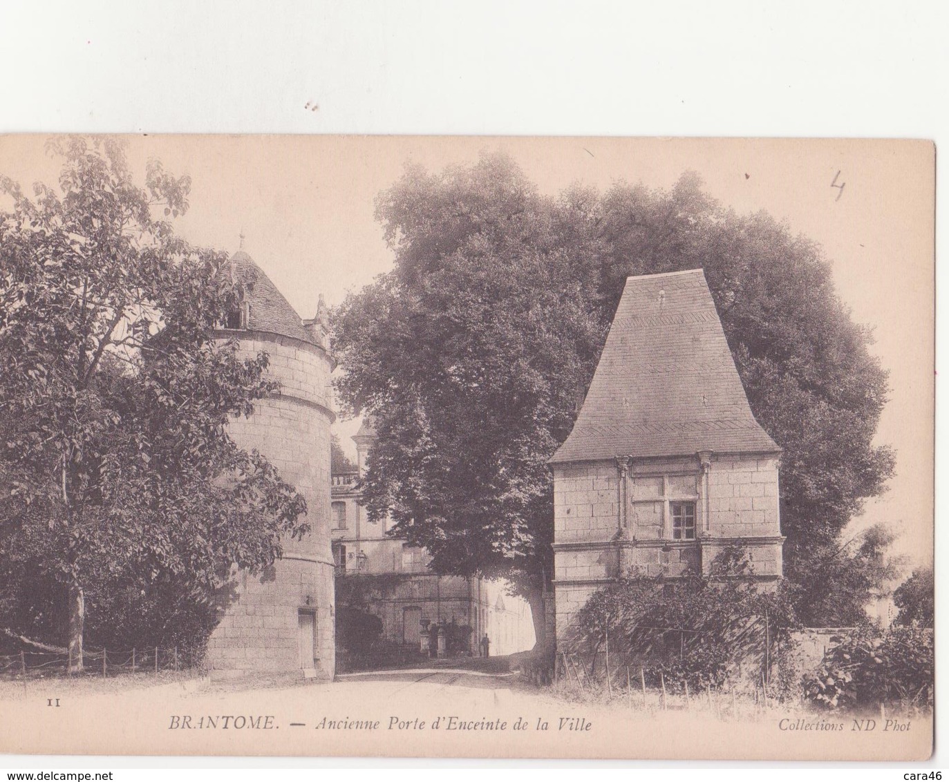 CPA - 11. BRANTOME Ancienne Porte D'enceinte De La Ville - Brantome