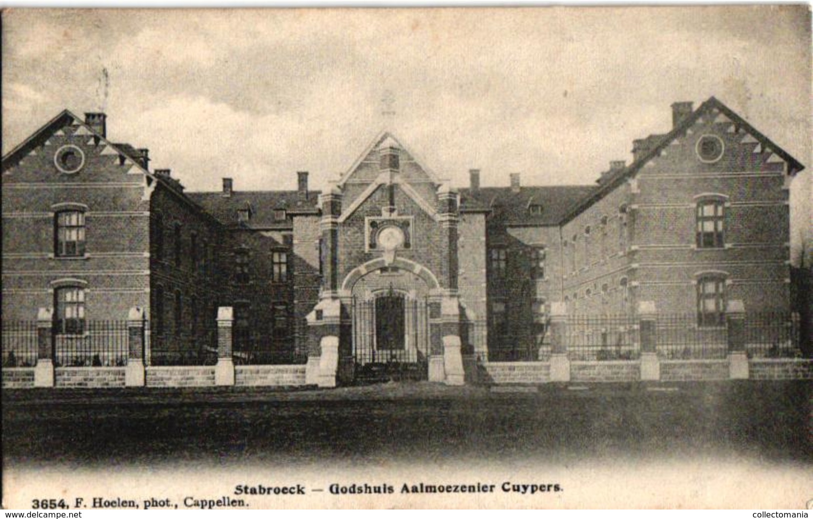 2 Oude Postkaarten  STABROEK Godshuis  Uitg. Hoelen N°3654  Villa Hoelen N°4968 1908-1911 - Stabroek