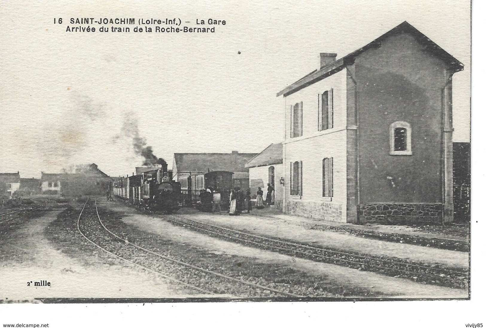 44 - SAINT JOACHIM - T.Belle Vue Animée De La Gare - Arrivée Du Train De La ROCHE BERNARD - Saint-Joachim