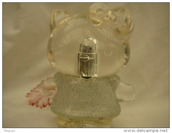 HELLO KITTY ; VAPO 50 ML  VIDE   STRASS IMPECCABLES  LIRE ET VOIR !! - Bottles (empty)