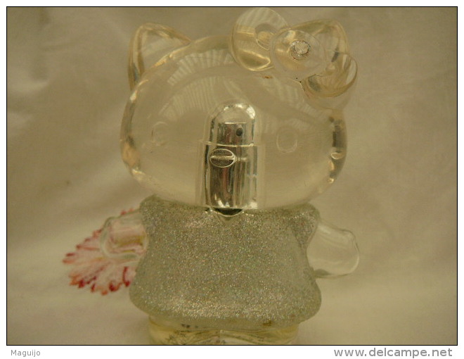 HELLO KITTY ; VAPO 50 ML  VIDE   STRASS IMPECCABLES  LIRE ET VOIR !! - Flacons (vides)