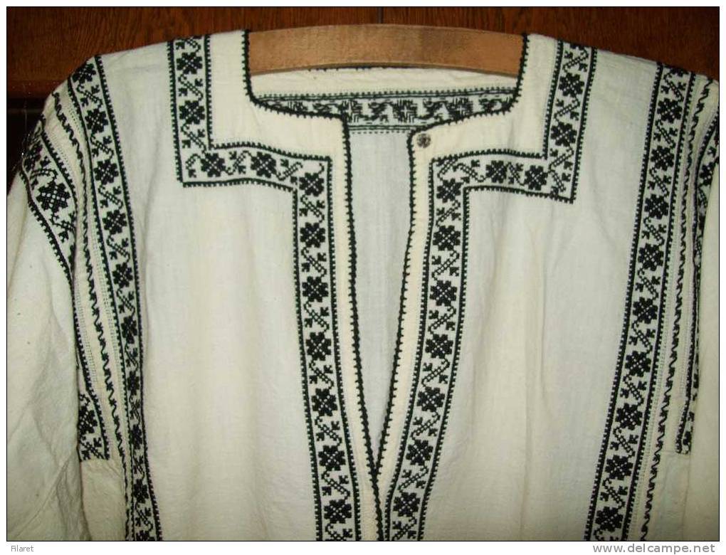 Romania-OLD OLTENIA FOLK NIGHTDRESS - Voor 1900