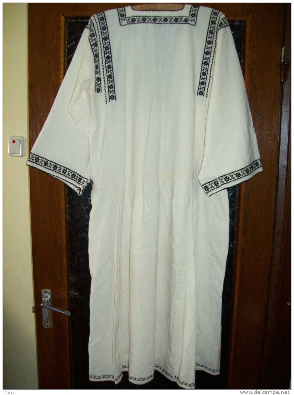 Romania-OLD OLTENIA FOLK NIGHTDRESS - Voor 1900