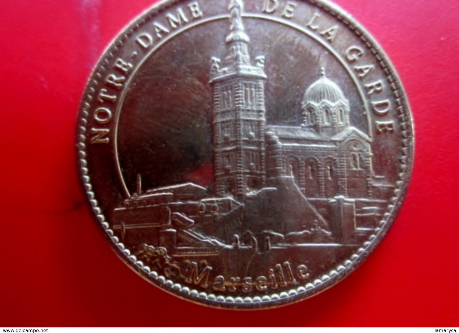 Notre Dame De La Garde Marseille- Paz Paix - Jeton Touristique-Monnaie De Paris-Jeton & Médaille France - Ohne Datum