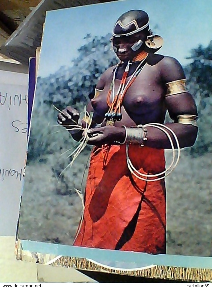 Kenya-Pretty African (Bukuria) RAGAZZA GIRL  SENO NUDO  VB1968 4 TIMBRE STAMP SELO  FRANCOBOLLI 5-10-20-40c GU3041 - Kenia