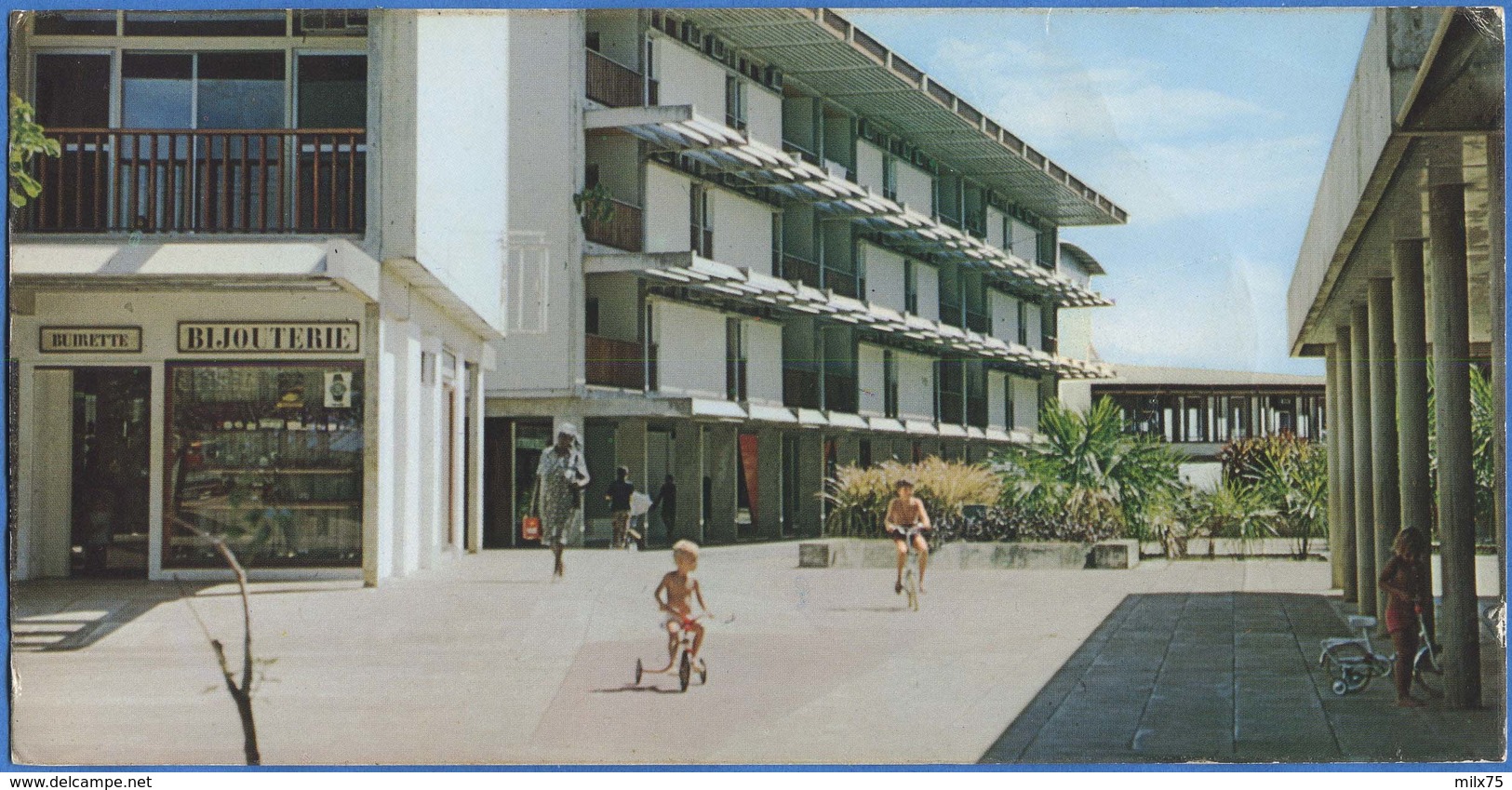 GUYANE FRANÇAISE - KOUROU - Une Rue De La Nouvelle Ville - Autres & Non Classés