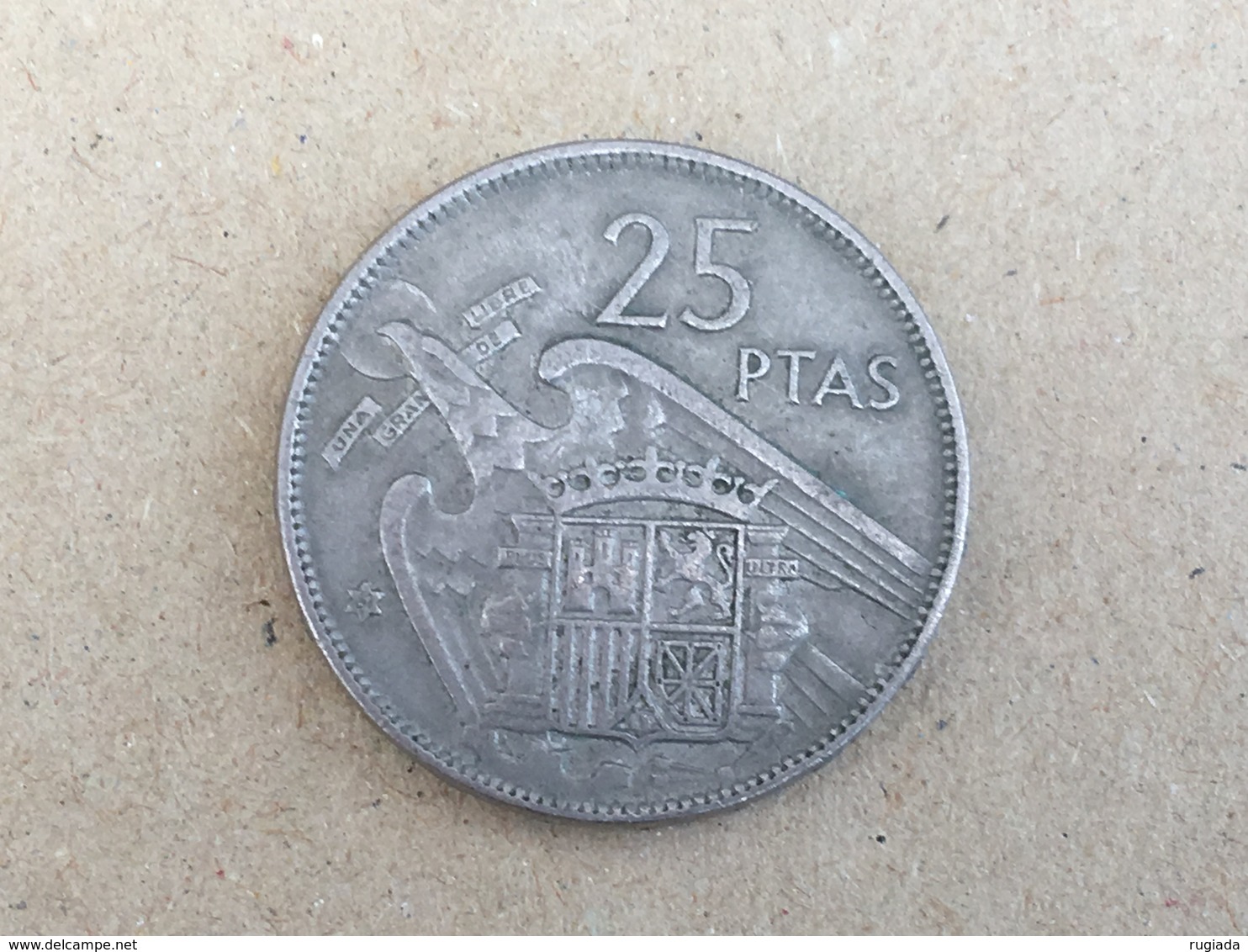 1957 (61) Spain Espana 25 Pesetas Coin - Key Date, Very Fine - 25 Pesetas